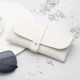 thumbnail image 1 of Mode Femmes PU Lunettes en Cuir Sac Lunettes de Soleil de Lecture Housse de Protection Pochette Lunettes Protection Housse Accessoire Blanc, 1 of 6