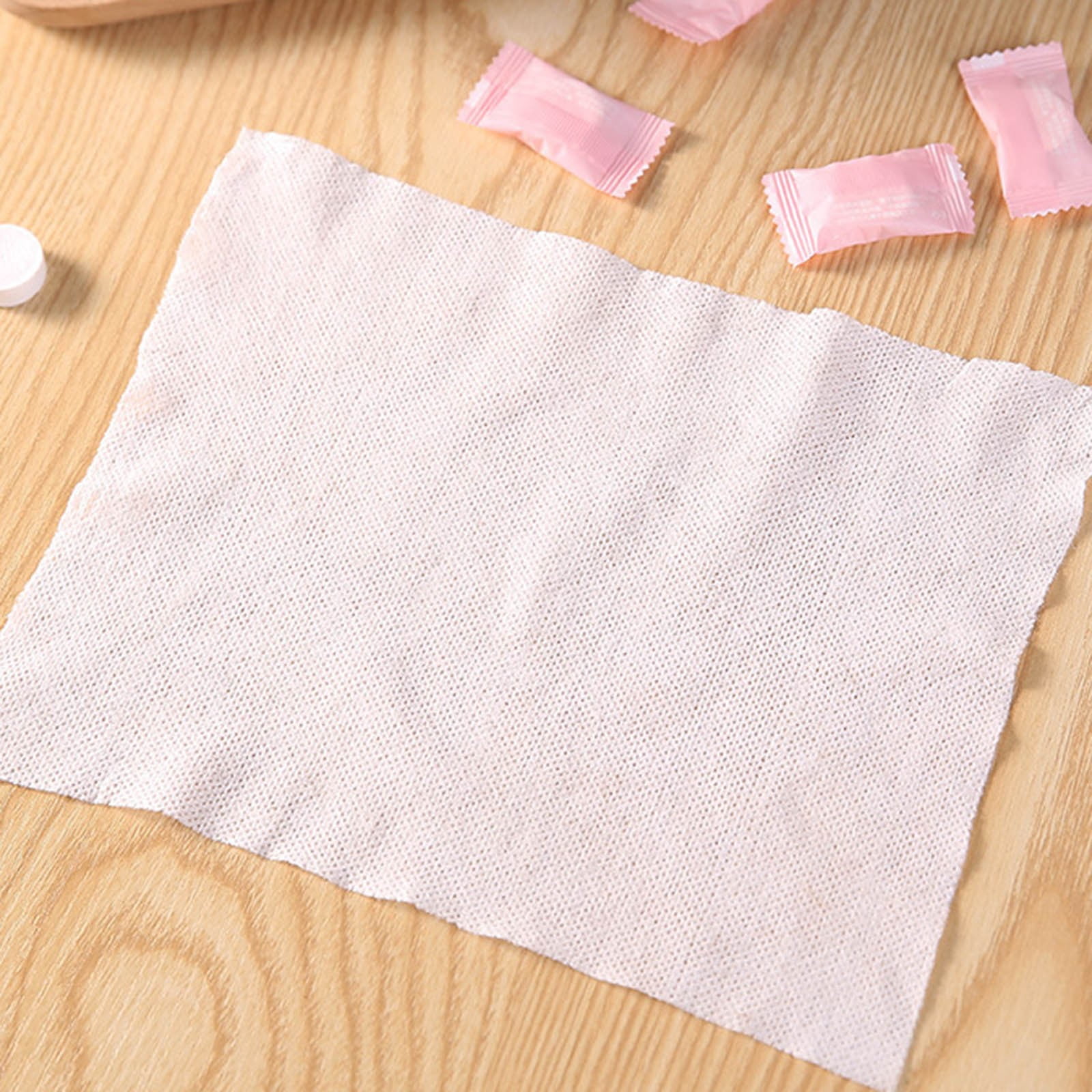 Disposable Compression Towel Pure Towel Travel Portable Bag Compression Facial Cleansing Towel（100pcs）