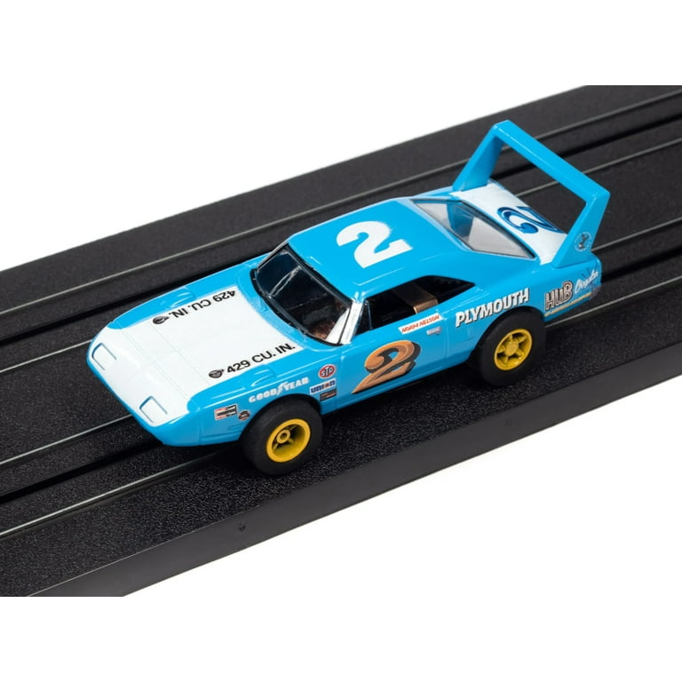 Auto World Xtraction 1970 Plymouth Superbird (3 Car Set) (AW Exclusive)  Slot Cars HO Scale 