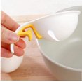 thumbnail image 2 of Cocina plástico huevo yema clara separador huevo divisor novedad Gadgets herramientas de cocina (blanco) (1pc) Kuyhfg Bienvenido a Kuyhfg, 2 of 5