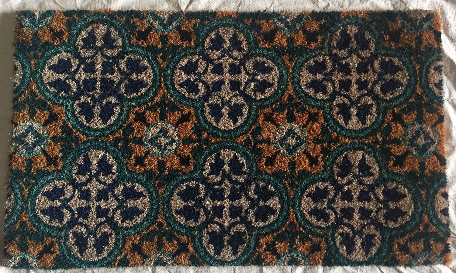 Tapis en fibre de coco Mainstays à effet damas