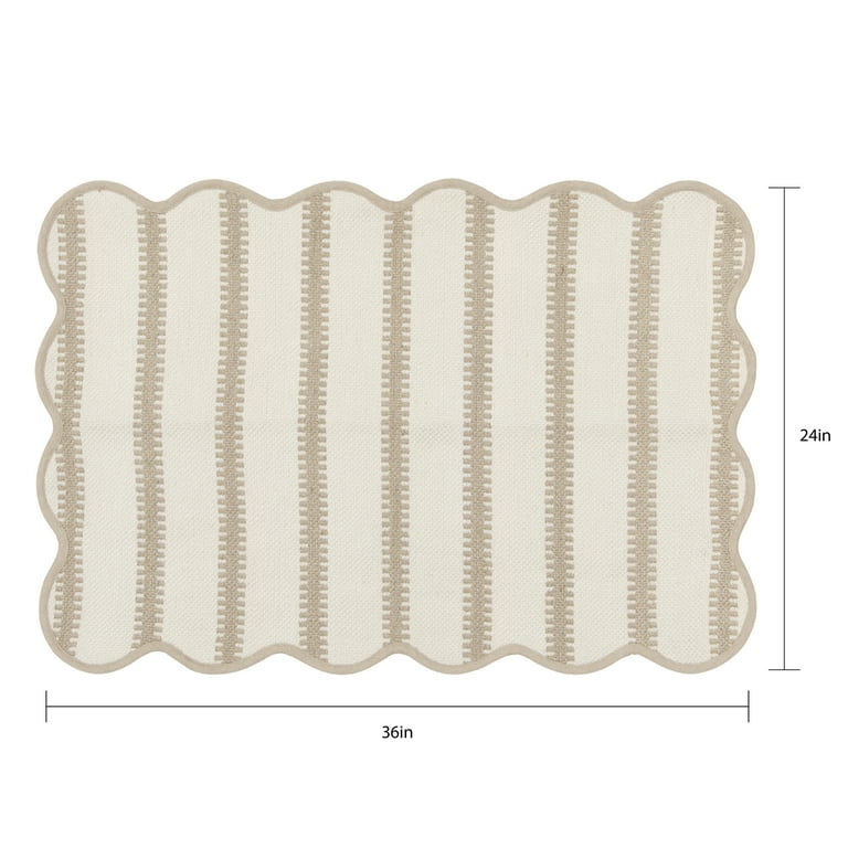 Mainstays by Becky G. & Alejandra Polyester Scallop Layering Rug