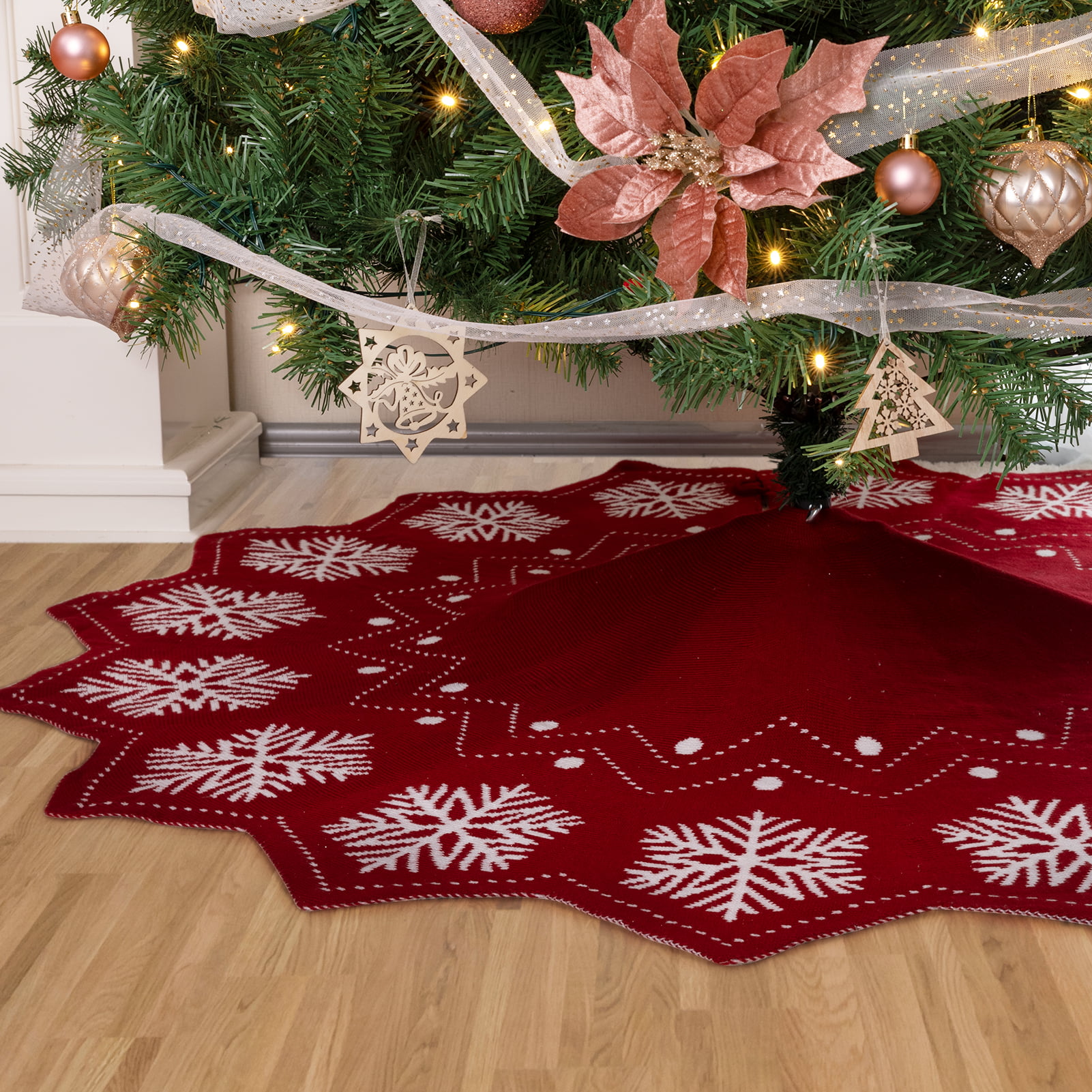 Large 36 Inches Xmas Tree Mat Traditional Christmas Snowflake Plaid Tree Skirt Mat for Xmas Holiday Party Ornaments Tree Dress Tree Cover Xmas Home Decor Red Elk Christmas Non-woven Fabric Tree Skirts Christmas Tree Skirt Christmas Decoration