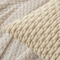 thumbnail image 2 of Fundas de Cojín MIULEE 45x45 cm Beige de Pana Rayada Paquete de 2, 2 of 6
