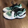 thumbnail image 4 of Sz 12 Adi-das Trae Young 3 Low Preloved Green IE2703 Mens Basketball Shoes, 4 of 6