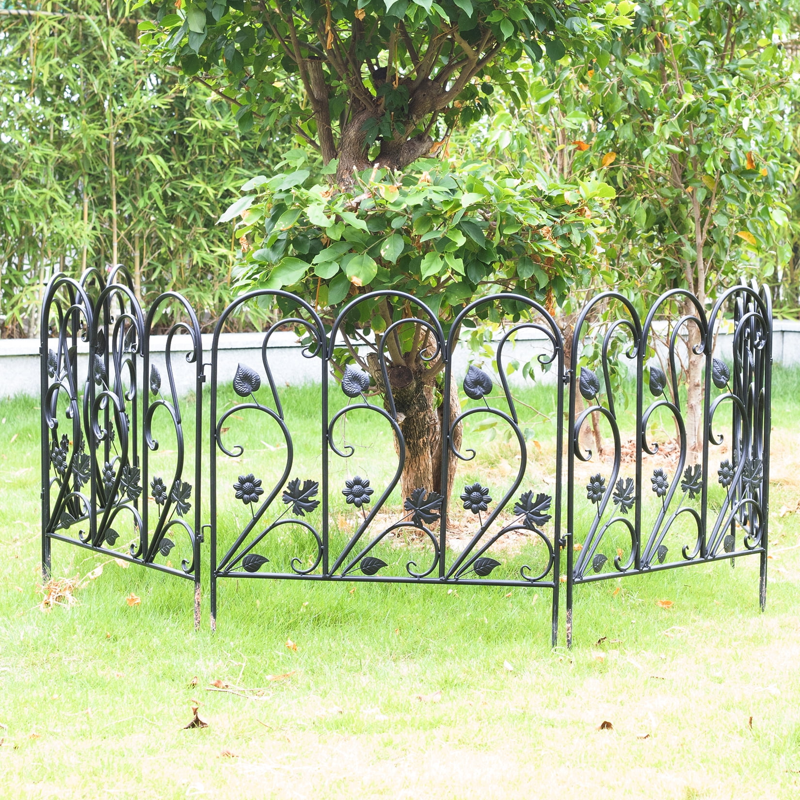 Wisfor 5 Panels Decorative Garden Fence Rustproof Black Metal Animal Barrier, 23.4x24.3 inch