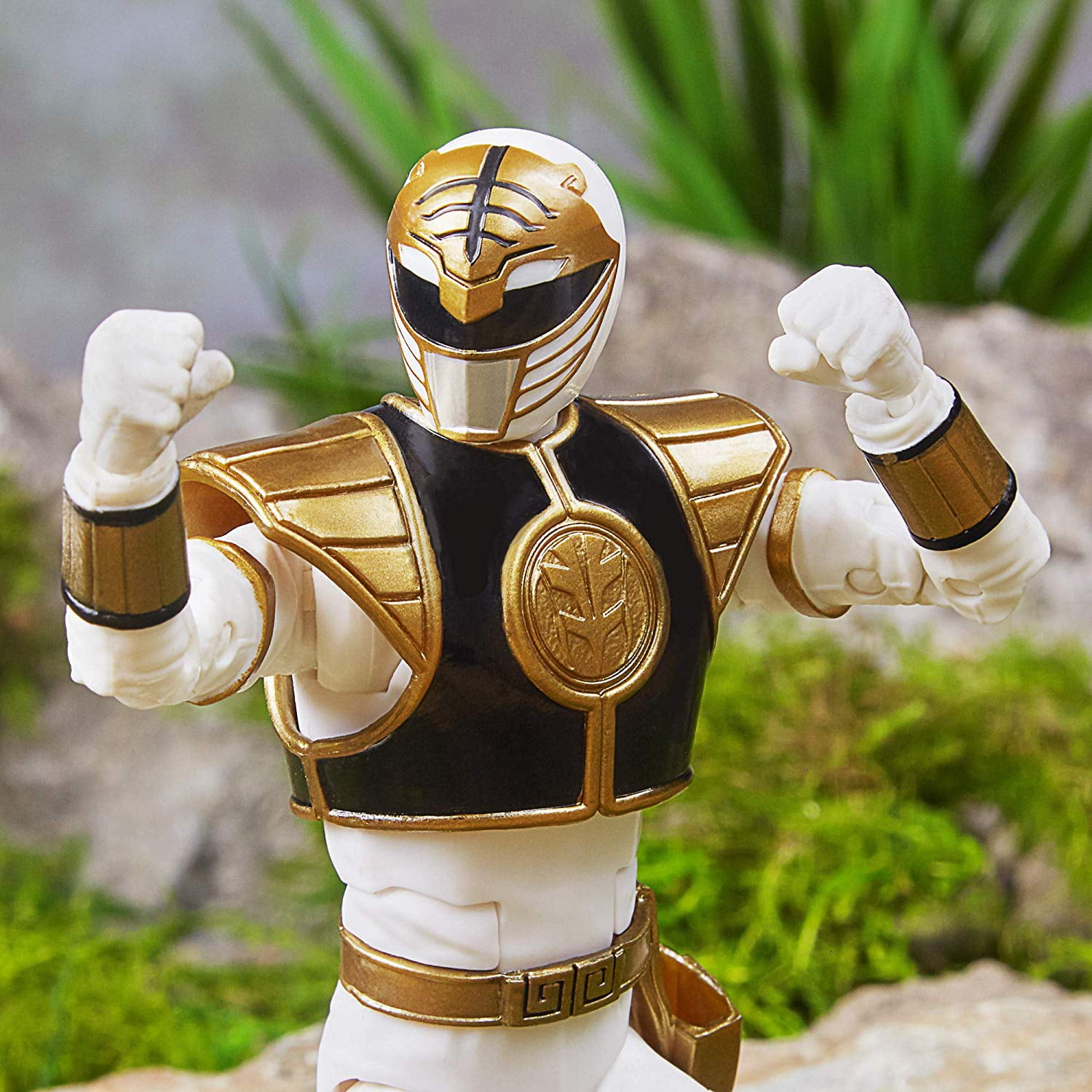 POWER RANGERS LA FOUDRE COLLECTION 6-inch Mighty Morphin White Ranger Collect FG