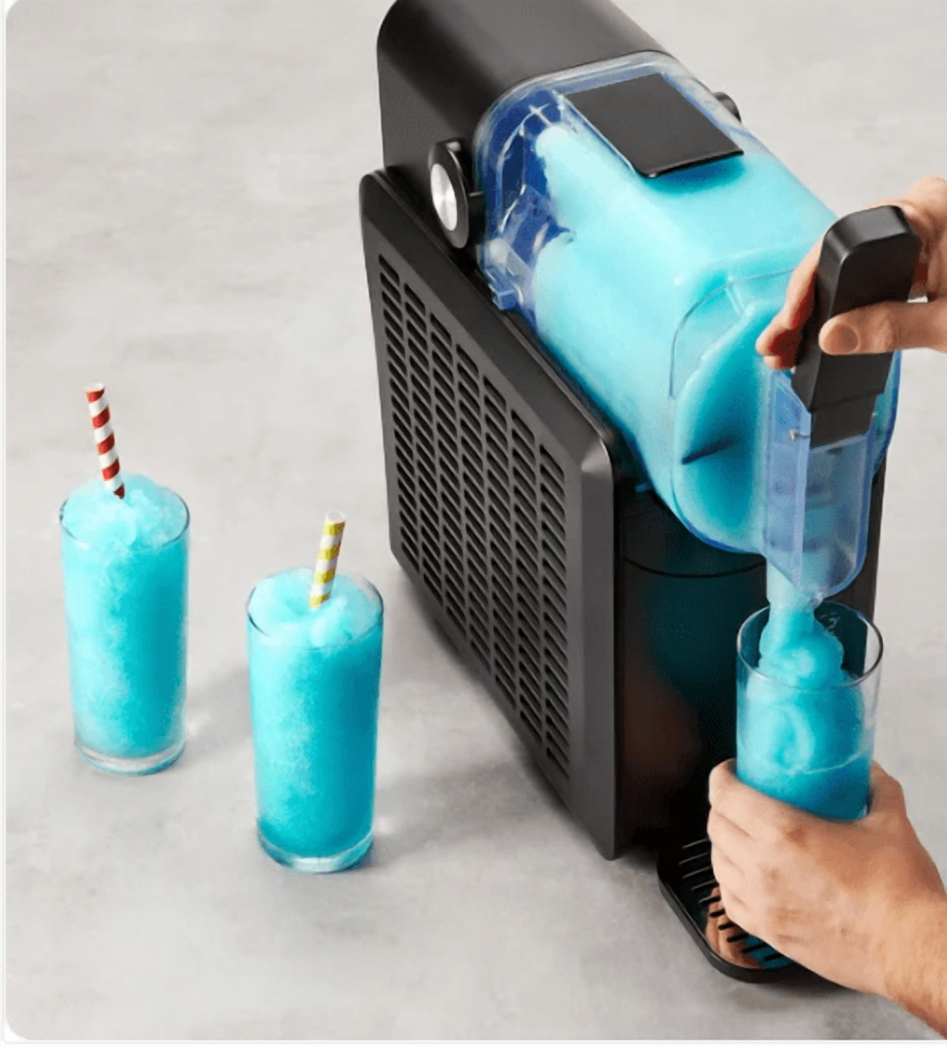 Iceman Slush-Ease 1.5L Slushy Maker with Customizable Thickness (Black)