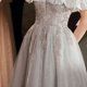 thumbnail image 4 of DongCMY, vestido largo de lujo de verano para mujer, vestido informal de princesa de fiesta de cintura alta, escote barco, vestido de gasa gris claro con plumas, 4 of 5