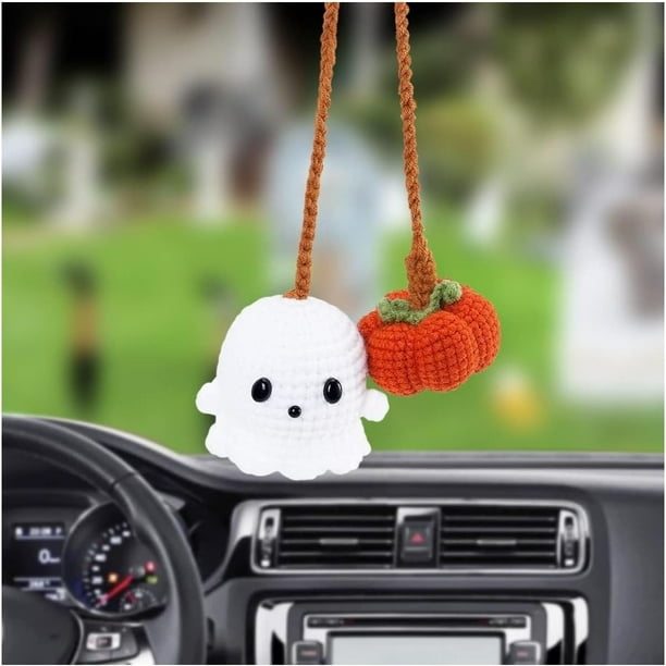 Adorno de calabaza de Halloween hecho a mano de ganchillo para coche, bonito adorno colgante de calabaza tejida para espejo retrovisor de coche, adorno colgante de calabaza de otoño (naranja y blanco)