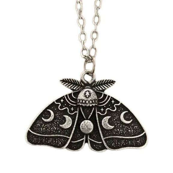 Vintage Moth Pendant Necklaces Mini Animals Pendant Necklace Moon Creative Phase Necklace Metal Chain Jewelry for Women
