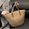 thumbnail image 4 of Bolsa De Hombro Bolso De Hombro Bolso de playa de verano tejido a mano tejido de gran capacidad Casual Simple para el trabajo, 4 of 8