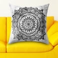 thumbnail image 2 of Fundas de almohada cuadradas Vhermosa Datura Blossom 45 x 45 cm Elegancia floral, 2 of 7