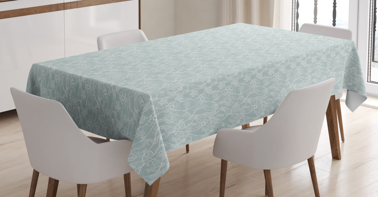 dining room tablecloth and placemats