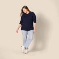 thumbnail image 4 of walmart Essentials Chandail à Col Rond à Manches Longues pour Femmes, Coupe Classique, Toucher Doux, 4 of 8
