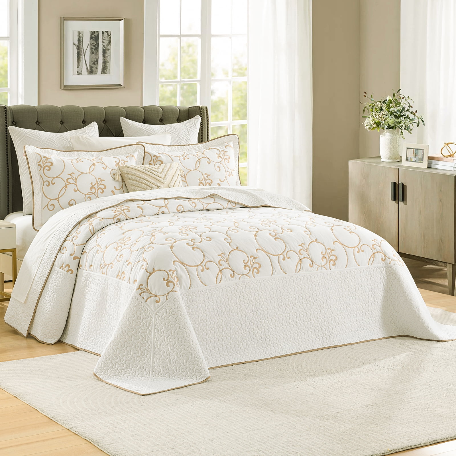 DUOHONG King Bedspread 120"W x 120"L - 100% Cotton Reversible Lightweight Oversized Quilt with 2 Pillow Shams, Beige/White