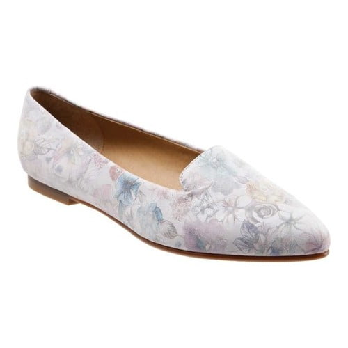 trotters harlowe pointed toe flat 