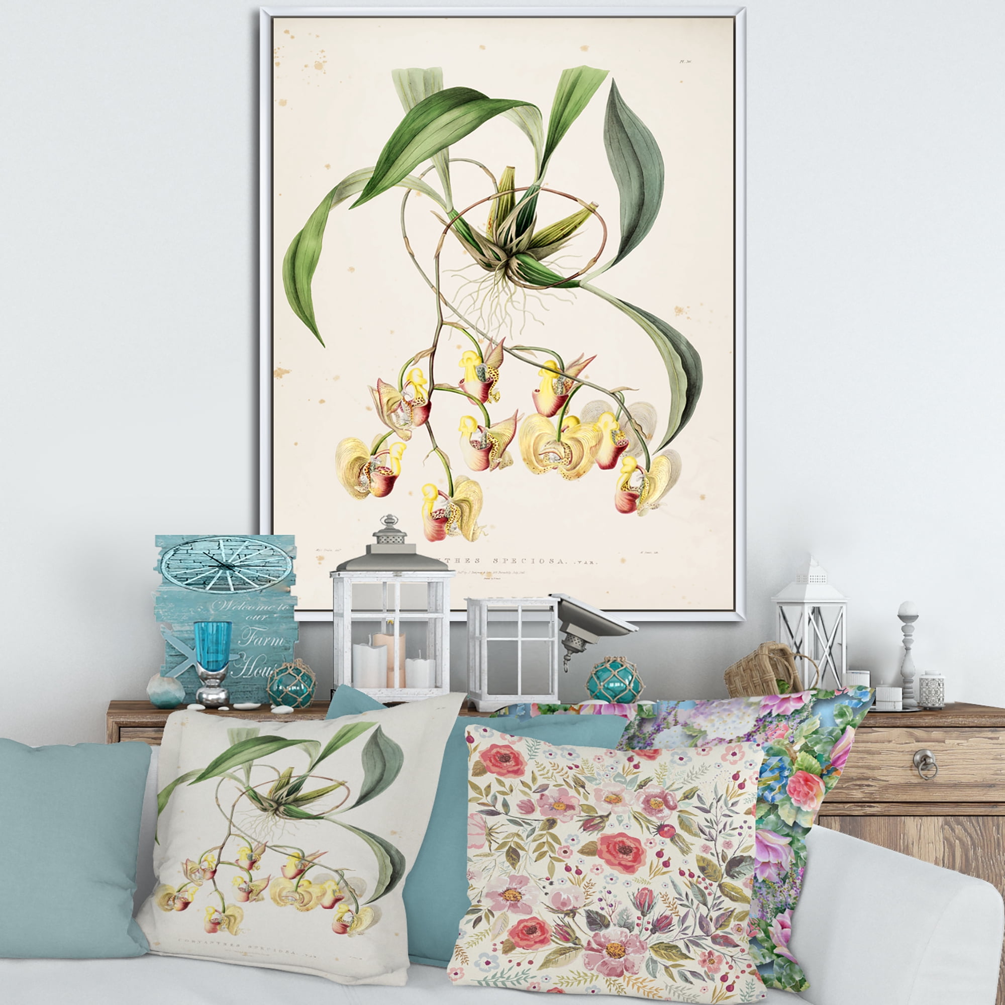 Designart 'Blossoming Vintage Flower I' Traditional Framed Canvas Wall Art Print