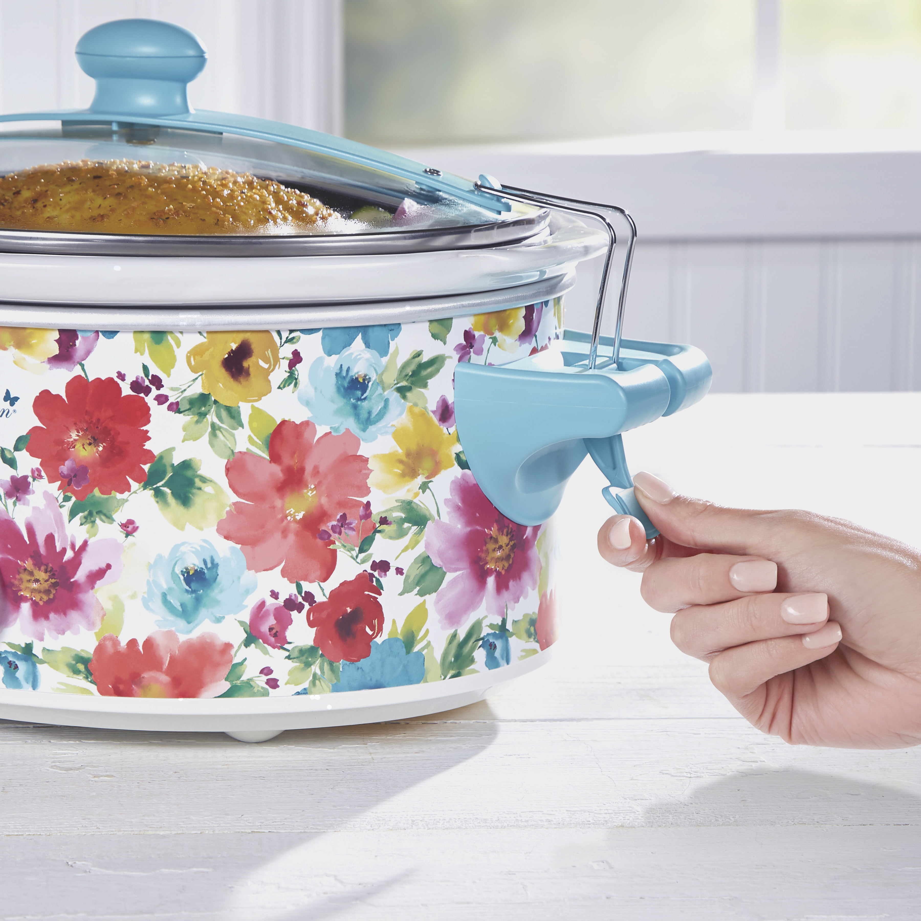 Pioneer Woman Slow Cookers Are On Sale At Walmart