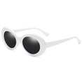 thumbnail image 1 of Gafas de sol blancas, gafas de sol ovaladas de moda, gafas de fotografía divertidas, adecuadas para múltiples escenarios, 1 of 5