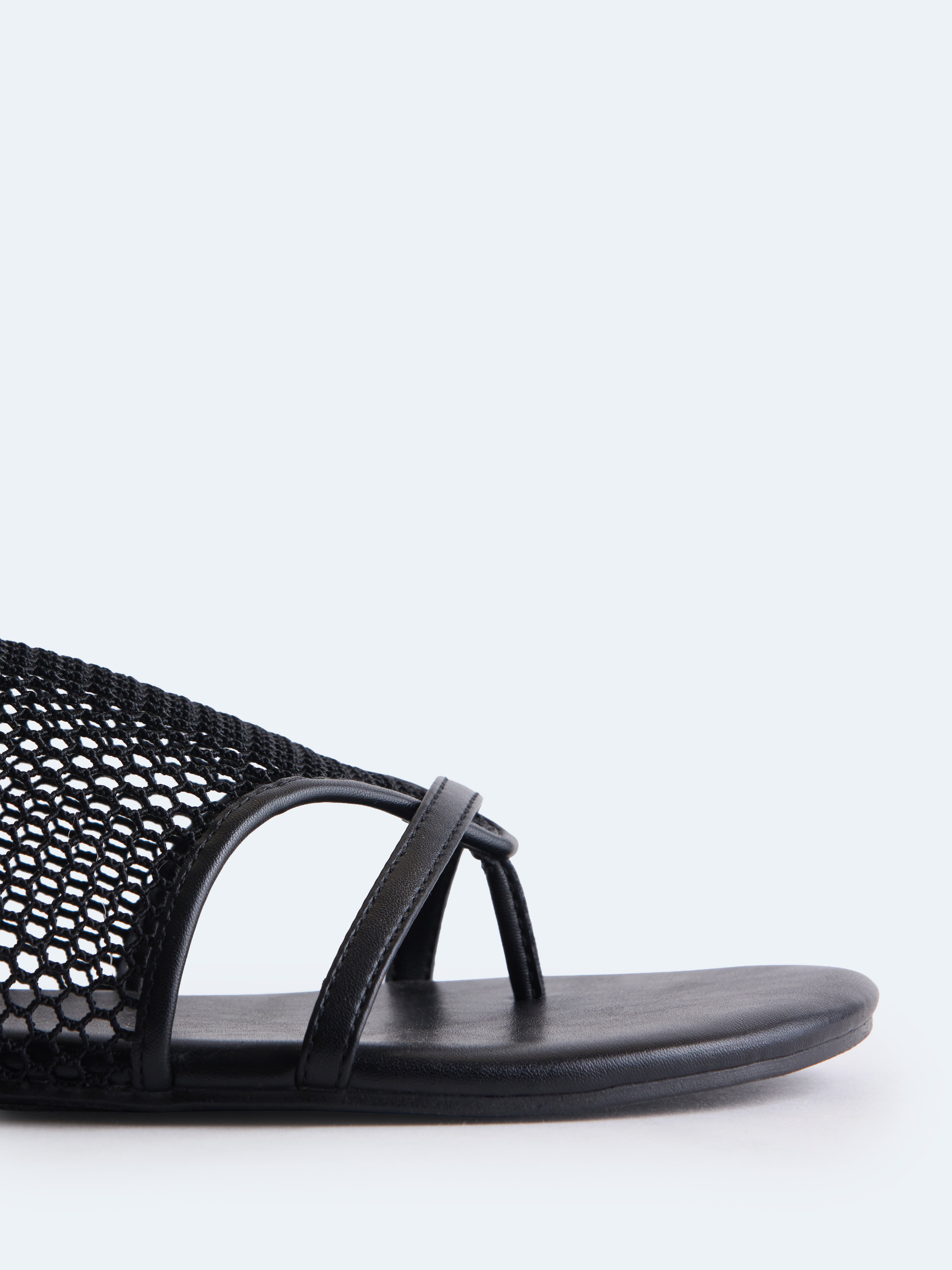 Scoop Women's Mesh Hood Thong Sandals