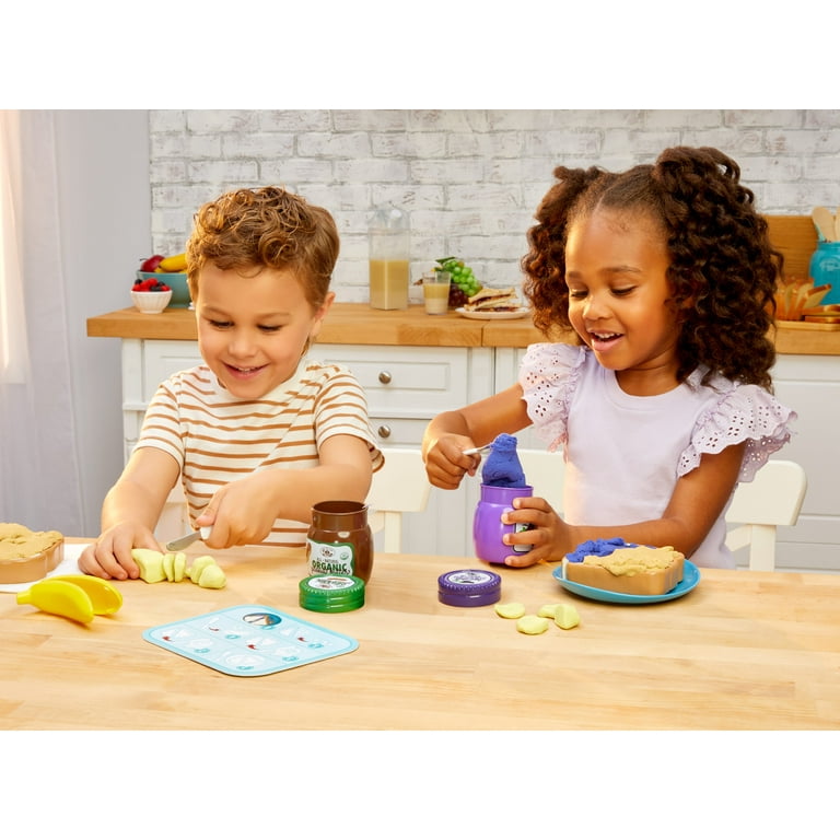 Little Tikes Creative Chef Peanut Butter & Jelly Kit with Make-It