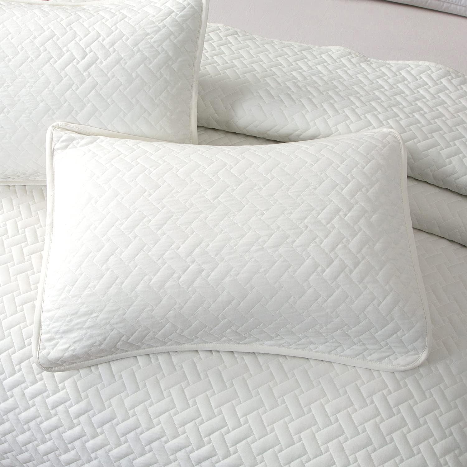 EMME White Quilt Set,Twin Bedspread Lightweight Microfiber Reversible Twin Size Comforter Set Soft Bed Coverlet 2 Piece Bedding Set for All Season(Basket Weave, 66"x90")