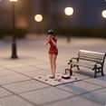 thumbnail image 3 of Figura miniatura de resina Propuesta femenina, 3 of 9