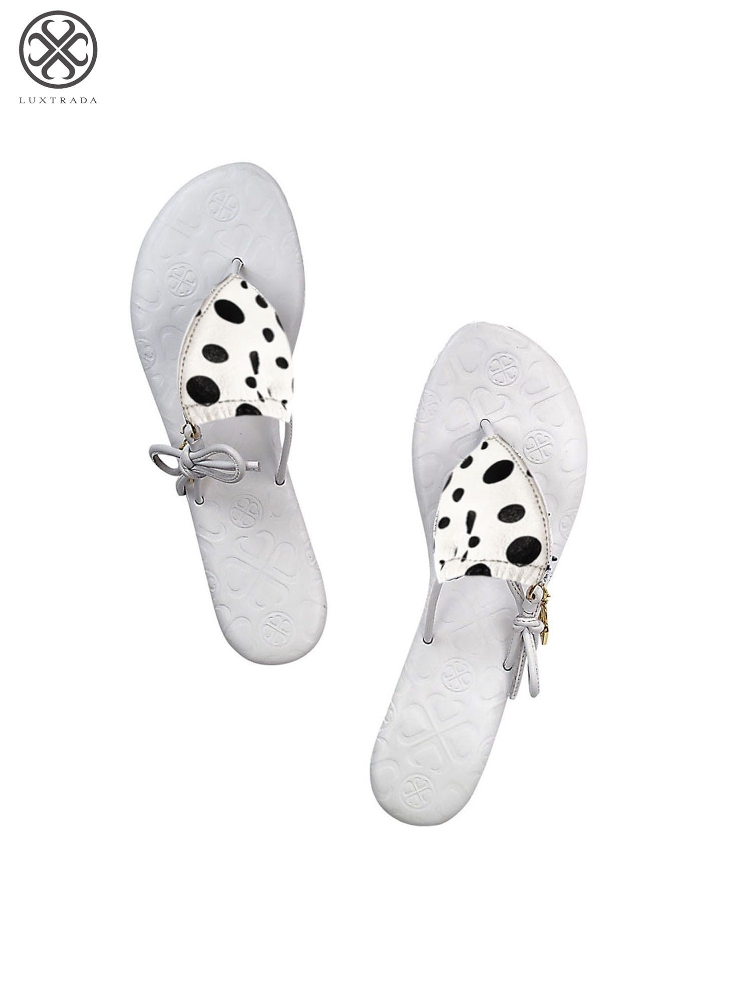 stores that sell flip flops near me