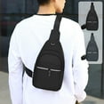 thumbnail image 1 of Bolso Bandolera Tipo Pecho | Tela Oxford Negra | Correa Ajustable y Orificio para Auriculares | Ligero y Versátil | 30 X 17 X 6 Cm | 1 Unidad, 1 of 6