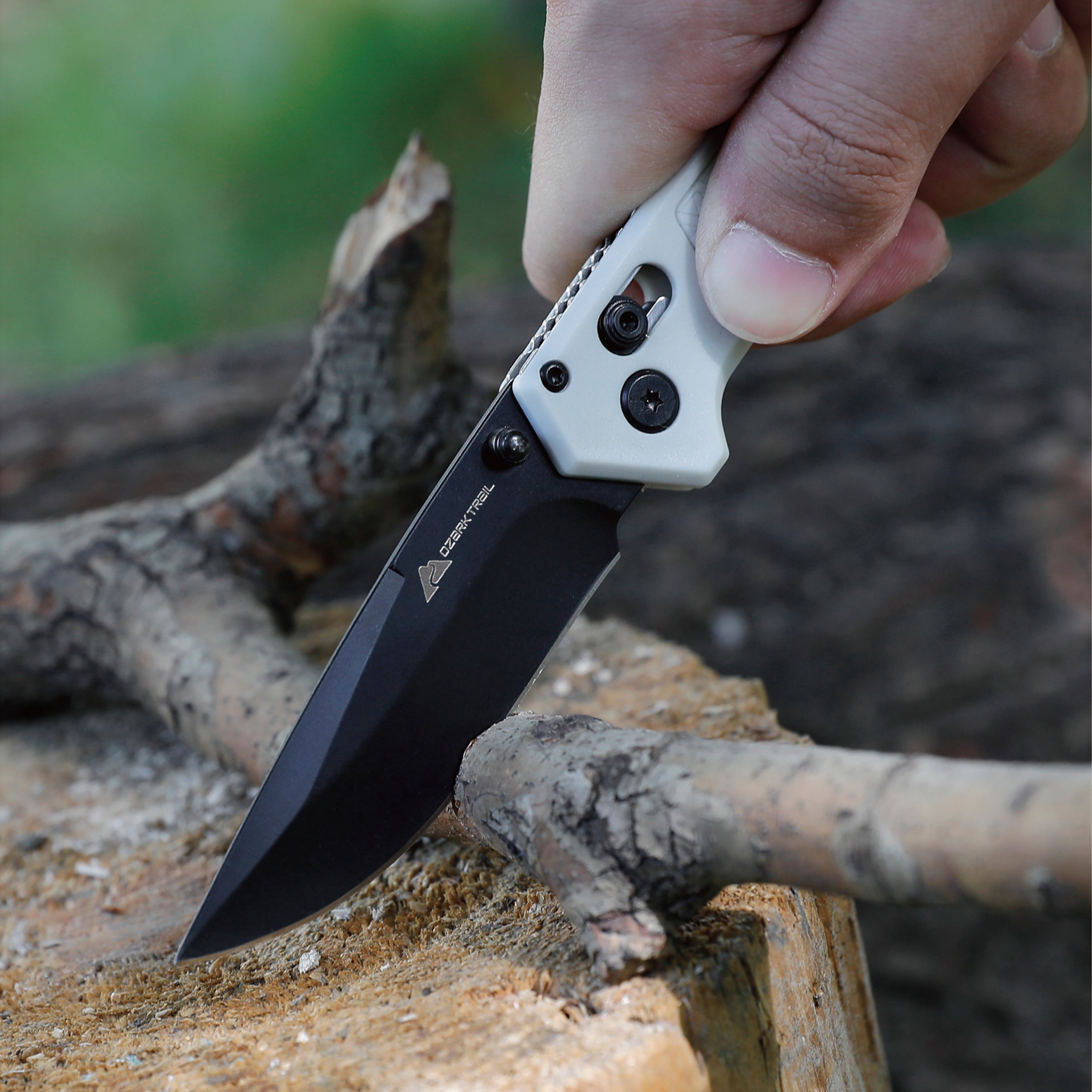 Ozark Trail Glacier 7.5 inch Shaft Lock White