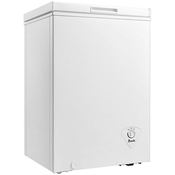 Avanti CF500M0W Freestanding Chest Freezer with 5 Cu ft Capacity, White