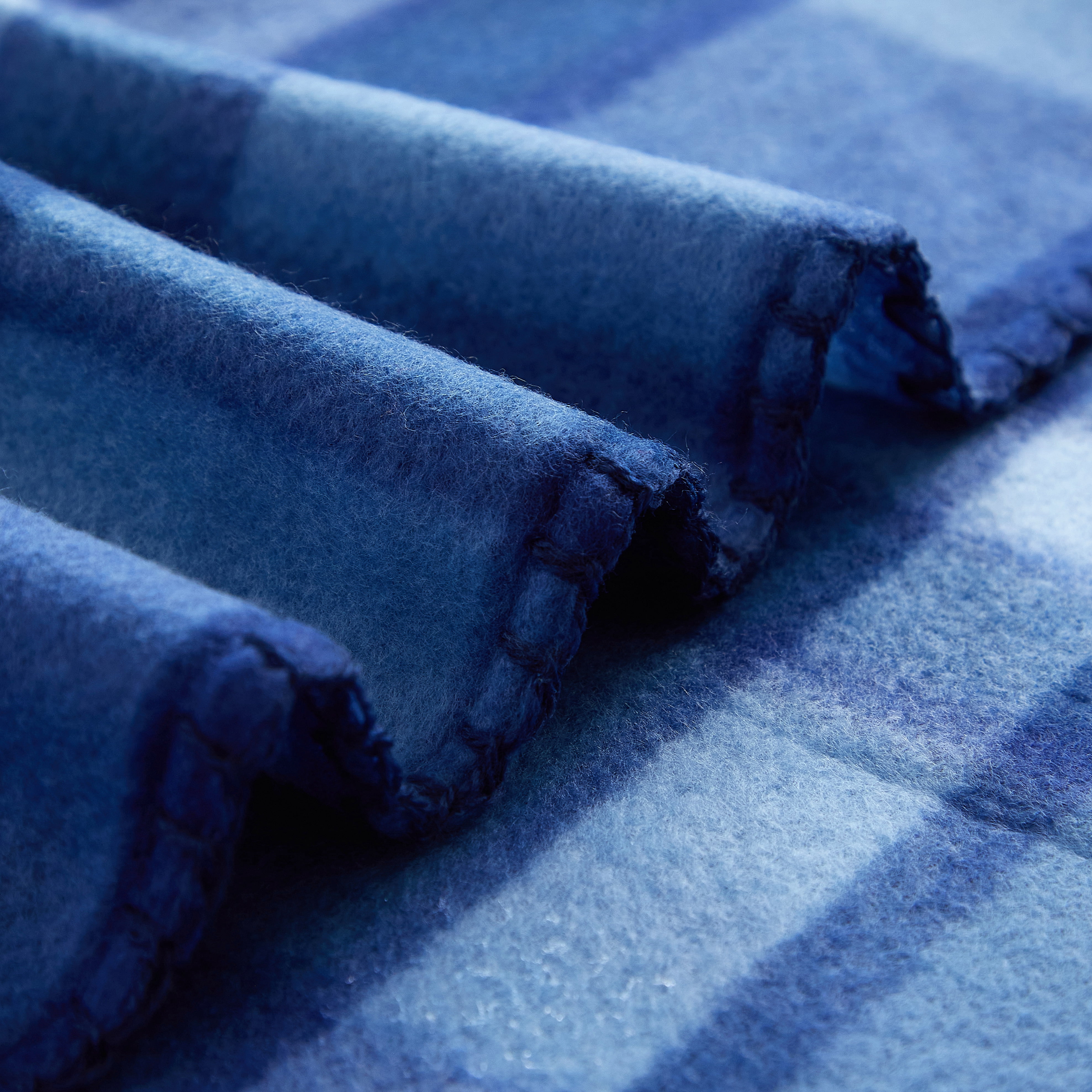 Mainstays Cozy Fleece Throw Blanket, Glen Plaid, 50 in x 60 in