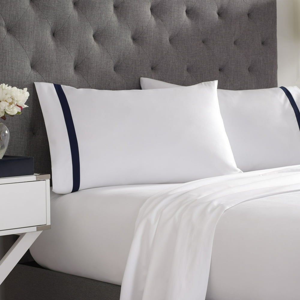 Martex Luxury 2000 Series UltraSoft Microbrushed Hotel Full White/Navy