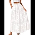 thumbnail image 1 of Falda Larga Playera Estilo Bohemio Informal de Verano 2025 para Mujer, con Encaje Bordado, Ojales, Cintura Elástica, , Escalonada, Corte A. L, 1 of 10