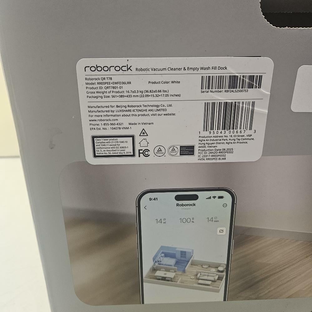 Roborock QRT78 Robot Vacuum and Mop with Multifunctional Dock NEW