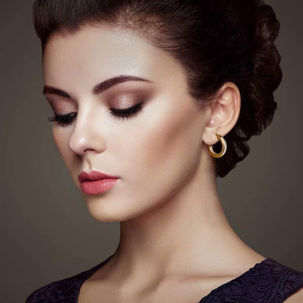 Gold & Silver Hoop Earrings For Women - 18K Plated Lightweight Big Hoops 30/50/60mm, Hypoallergenic