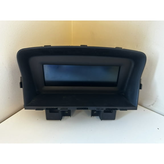 Pre-Owned 14 2014 Chevrolet Cruze Info Display Screen OEM - Verify Specific Vehicle Fitment In Description - (Good)