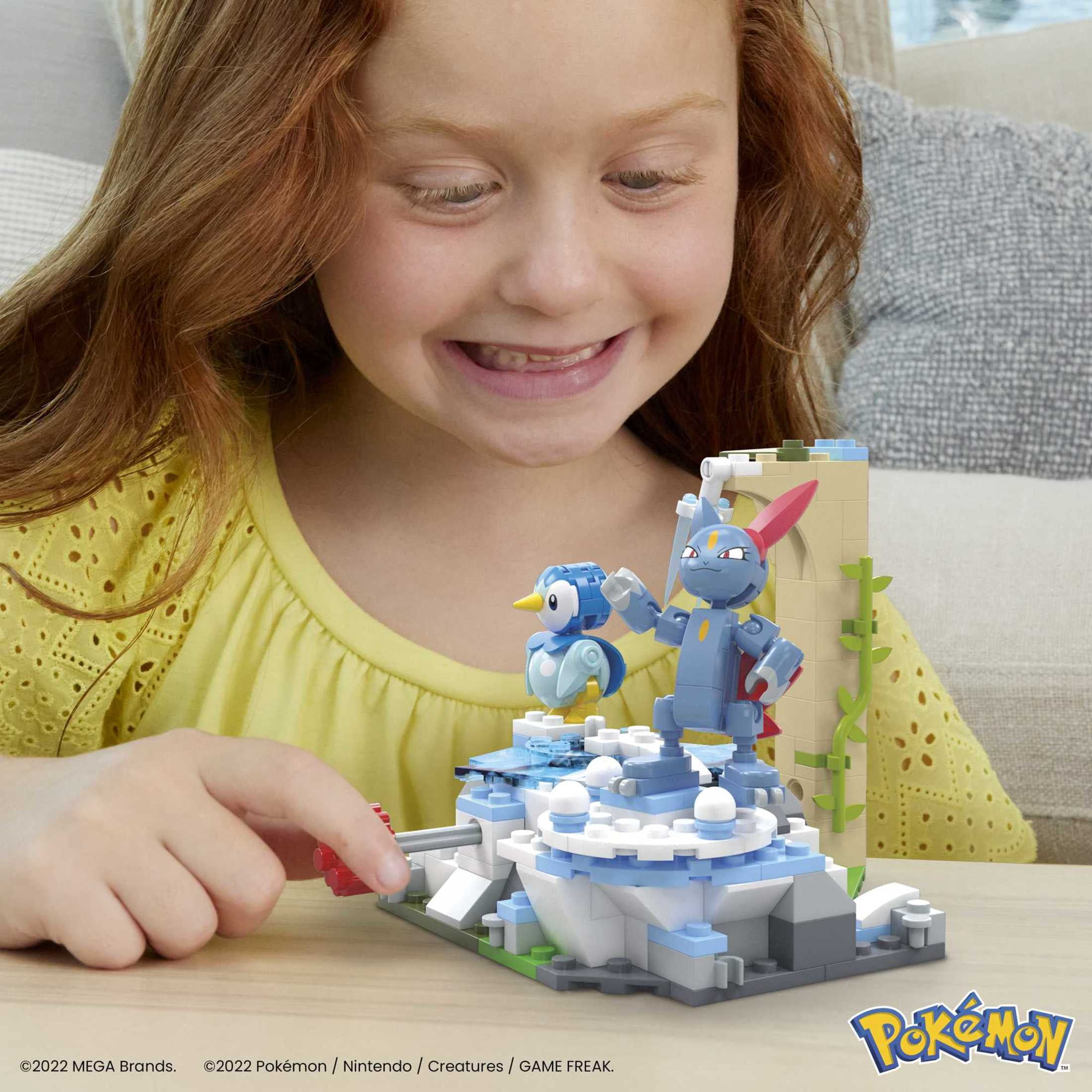 MEGA Pokemon Building Toy Kit Piplup and Sneasel's Snow Day (171 Pieces) for Kids