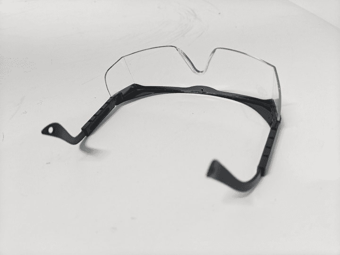 SPLAKS Protective Eyewear, Adjustable Leg Protective Eyewear Industrial-Grade Eye Protection for Work & DIY