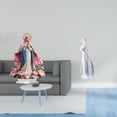 thumbnail image 2 of Adorno de niña en acrílica, de pie, decorativo de mesa con base, ideal para estantería, festivales, dormitorio o cualquier espacio. Estatua, 2 of 8