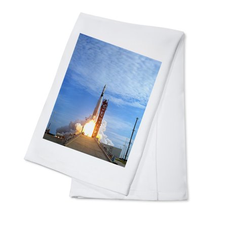 Atlas Agena target vehicle liftoff for Gemini 11 Photograph (100% Cotton Kitchen