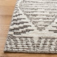 thumbnail image 4 of SAFAVIEH Kenya Lilly Diamond Wool Area Rug, Gray/Ivory, 6' x 9', 4 of 9