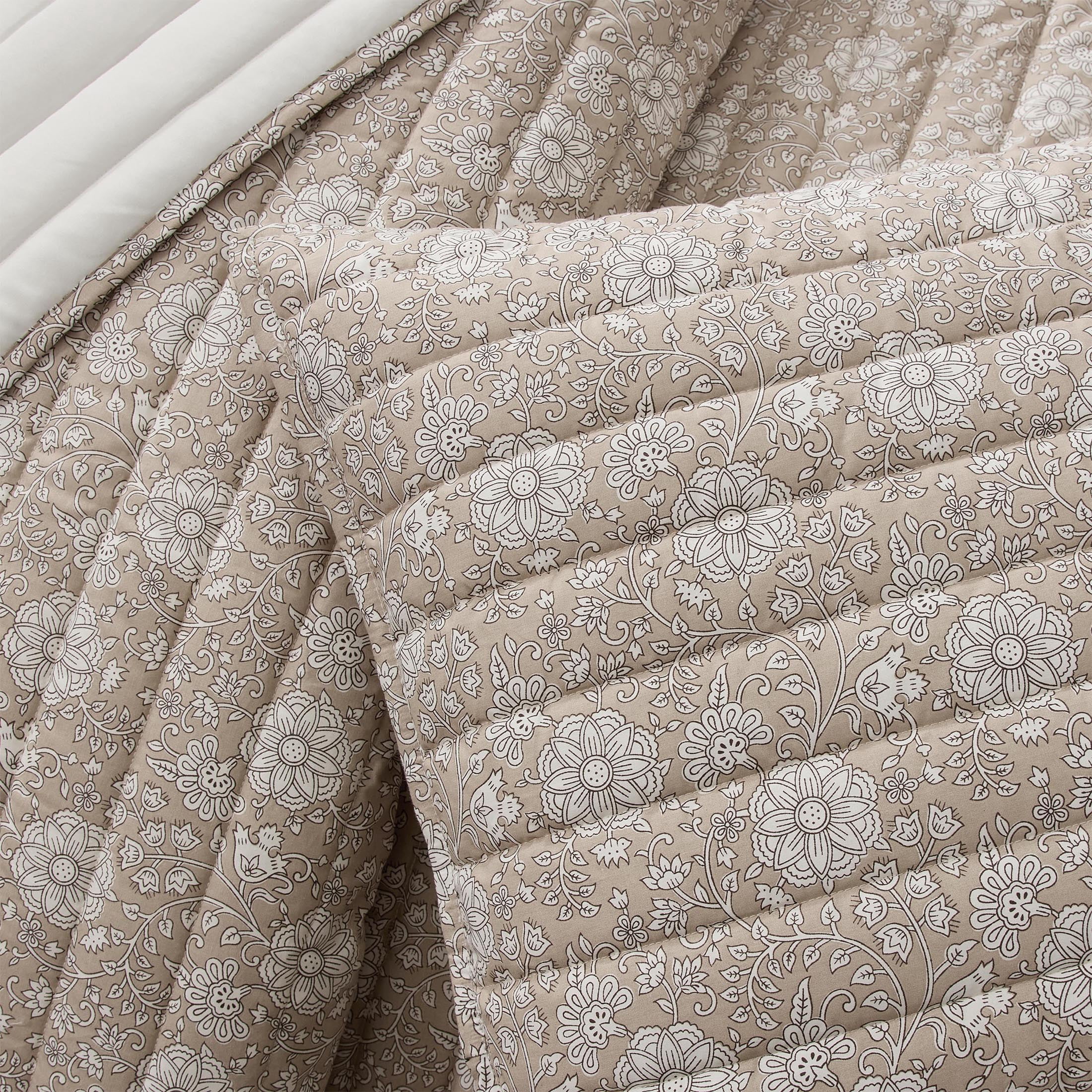 My Texas House Floral Pick Stitch 3-Piece Taupe Adult Quilt Set, King