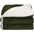 thumbnail image 1 of Couverture Chauffante / Réversible Sherpa/Royal Mink, 3 Réglages de Chaleur, Olive - TRT8WR-R608-25A00, 1 of 6