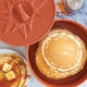 thumbnail image 5 of Calentador de tortillas Nordic Ware de 25 cm, sin BPA y sin melamina Nordic Ware NA, 5 of 6