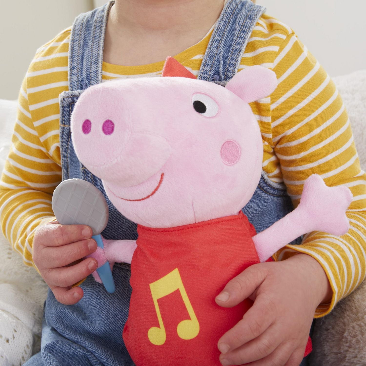 Peppa Pig Oink-Along Songs, Singing Plush Doll with Sparkly Red Dress and Bow - English