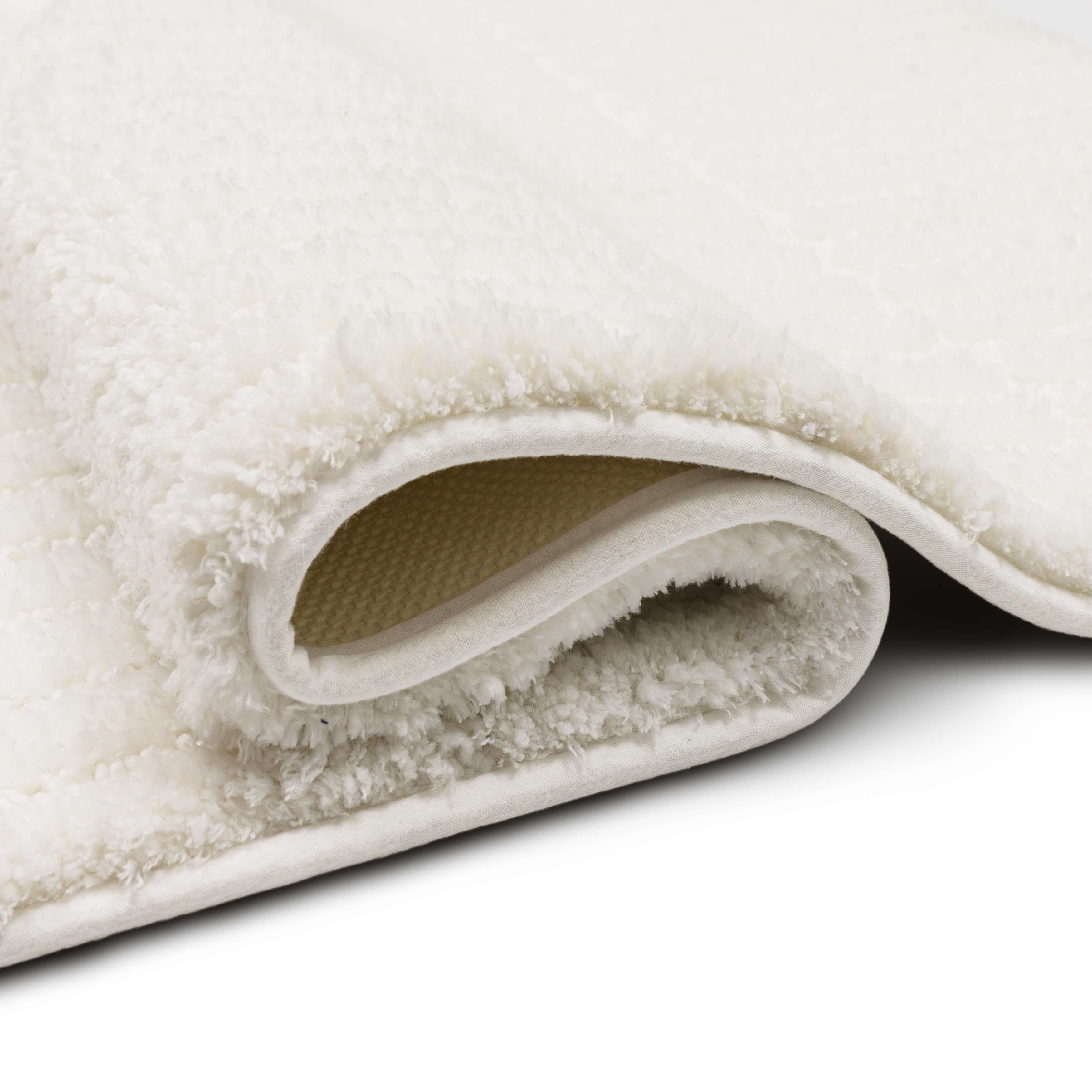 Mohawk Sanctuary Bath Mat Soft Absorbent Quick Dry Machine Washable Non-Slip Bathroom Mat, White, 20" x 34"