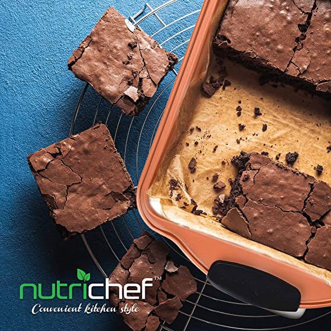 NutriChef 11” Non-Stick Cake Round Pan, Deluxe Gray Carbon Steel Pan with Red Silicone Handles