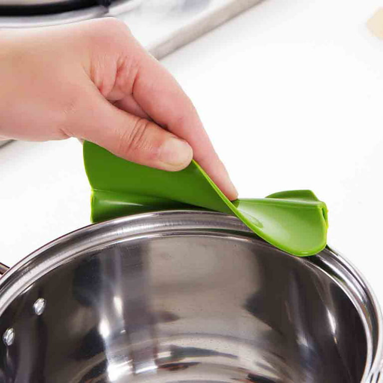 Kitchen Accessories Anti-spill Silicone Slip on Pour Soup Spout Funnel for  Pots Kitchen Gadgets.
